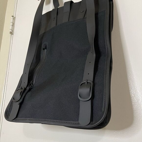 RAINS Waterproof Backpack Black Laptop bag sleek design HBO MAX branded NWT $110 - Picture 4 of 8